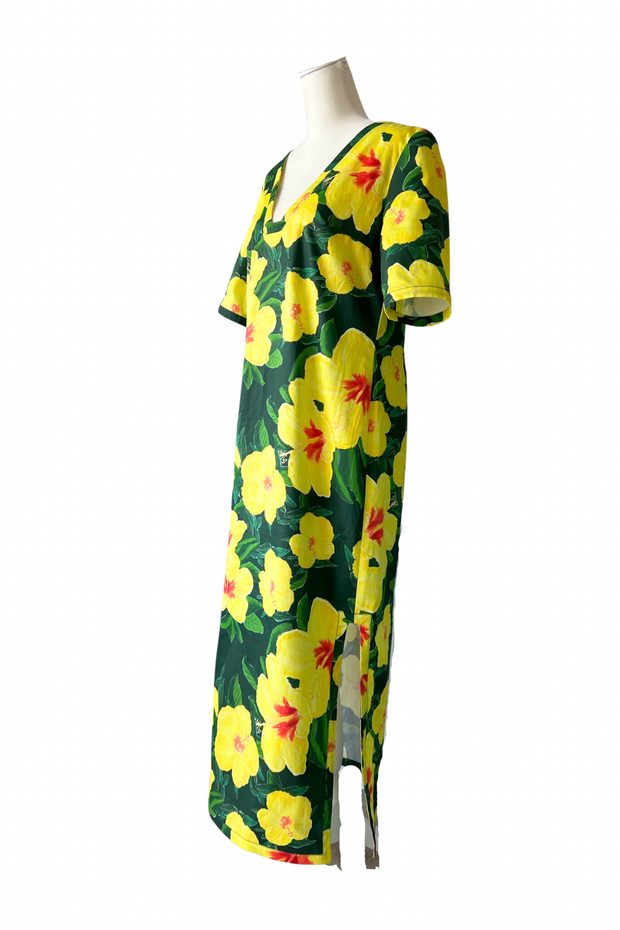 Sanibel Tunic Dress in Green with Yellow Hibiscus